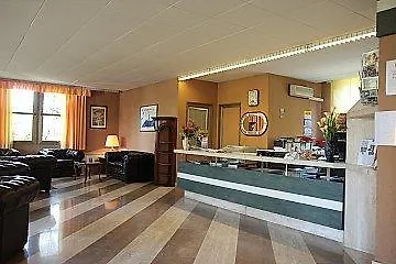 Park Hotel California Madonna dell'Acqua 4*,